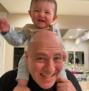 Rami Fodda with his daughter.